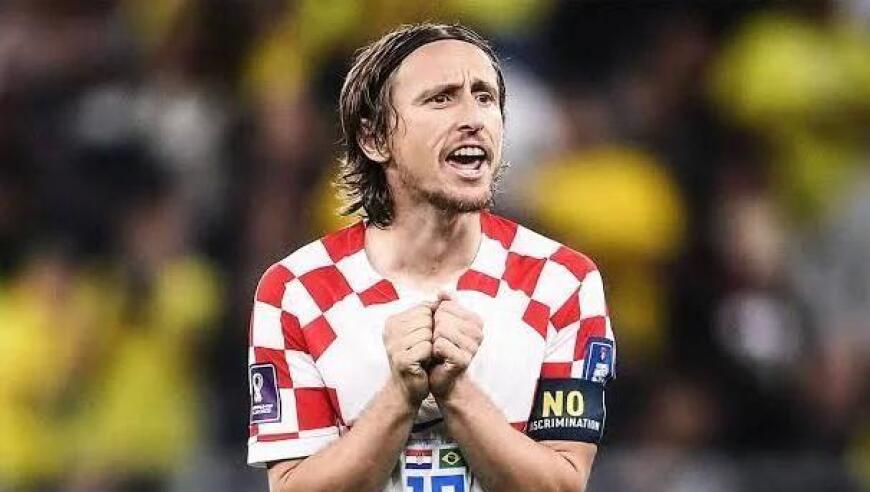 皇马0-2负塞尔塔！五大名帅候选浮出水面，齐达内领衔谁将接替阿隆索？