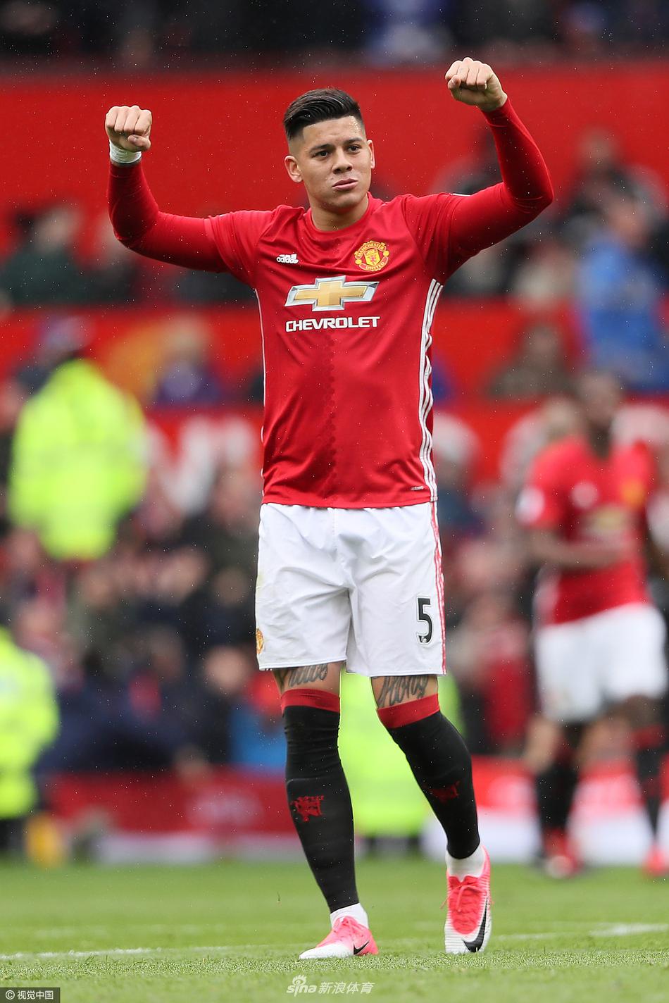 战三镇替补出场，依木兰完成山东泰山一线队首秀