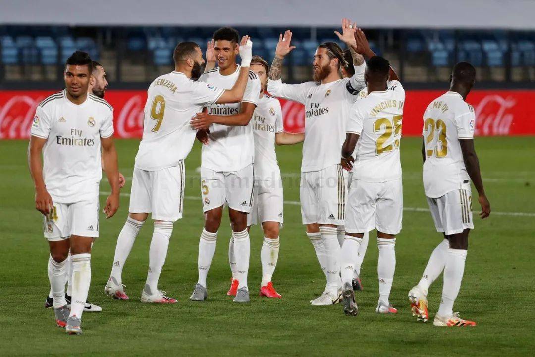 CBA江苏队20分惨败NBL合肥狂风引热议！媒体人：见证历史性一战