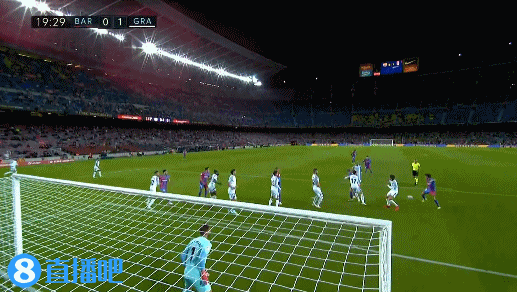 状态持续火热！本轮英超送助攻，福登最近3场比赛已造5球