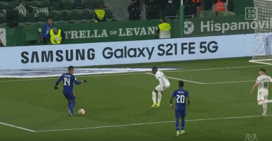 TA：休斯顿中场雷恩斯引人注目，尤文和城市集团都已进行联系