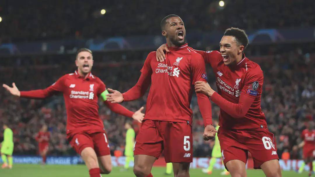 梅西没想到，C罗确认退役时间半月多，就做出与贝克汉姆一样选择